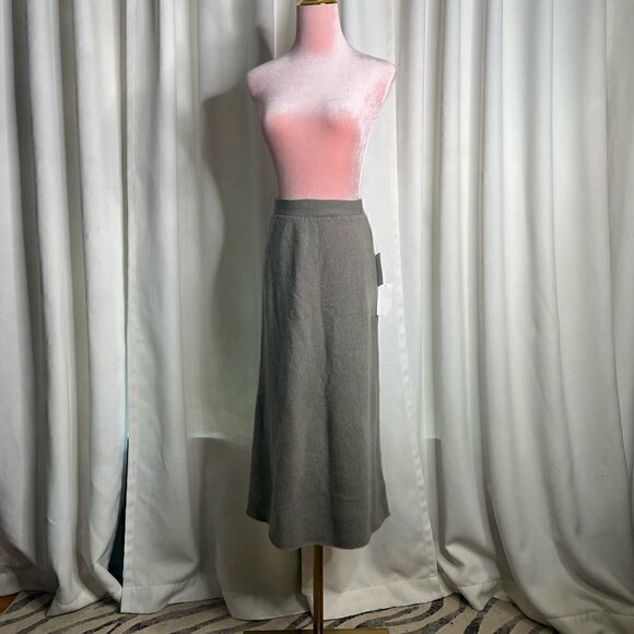 Equipment Femme Daveney Midi Skirt in Dusty Olive. 100% Merino Wool. Sz XXS. NWT - Picture 4 of 16